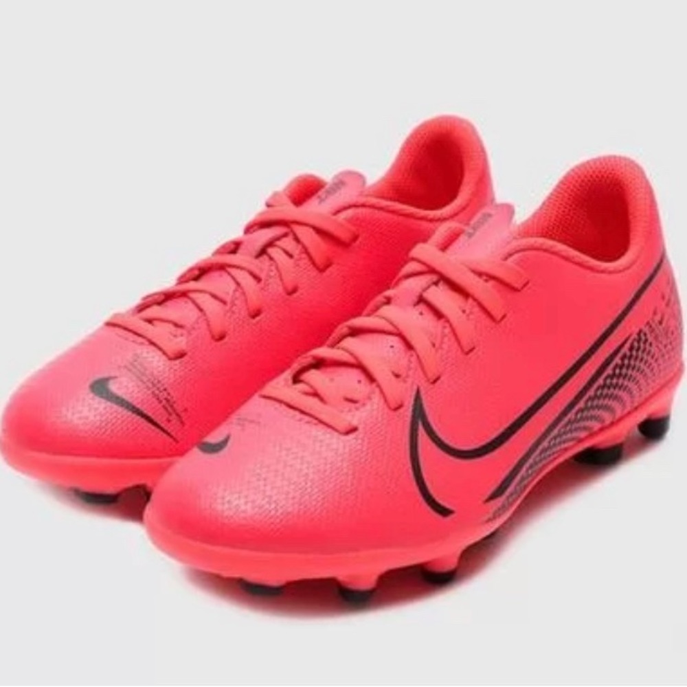 NWOT Nike Mercurial Kids Neon Orange Pink Soccer Cleats